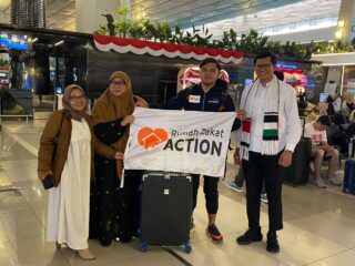 Rumah Zakat Berangkatkan Relawan Kemanusiaan untuk Menembus Blokade Gaza